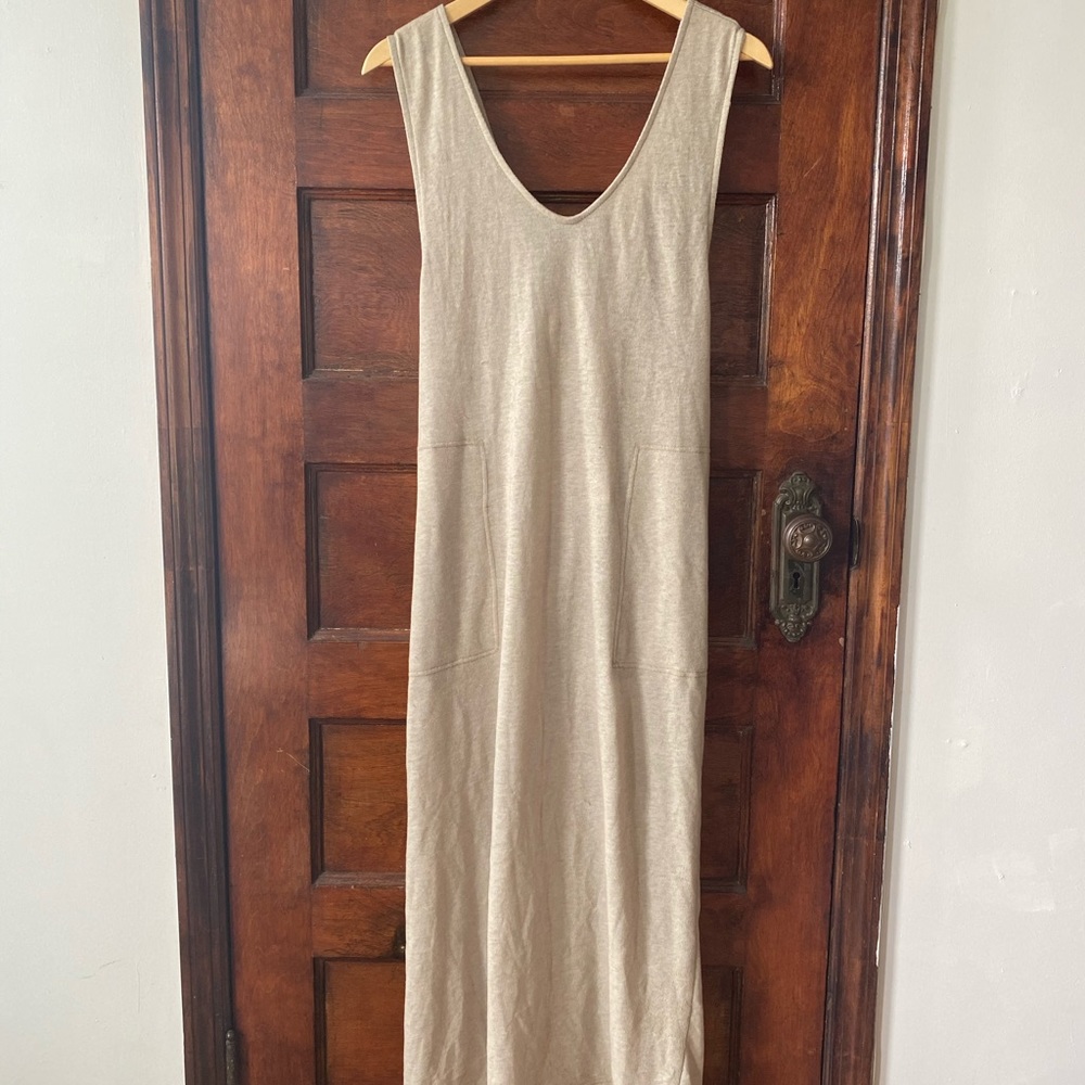 Cross back midi dress from Free People ✌🏽